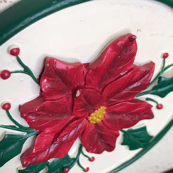 VTG Metal Poinsettia Wall/Door Hanging Planter Pocket Flower Letter Mail Holder - Picture 2 of 10